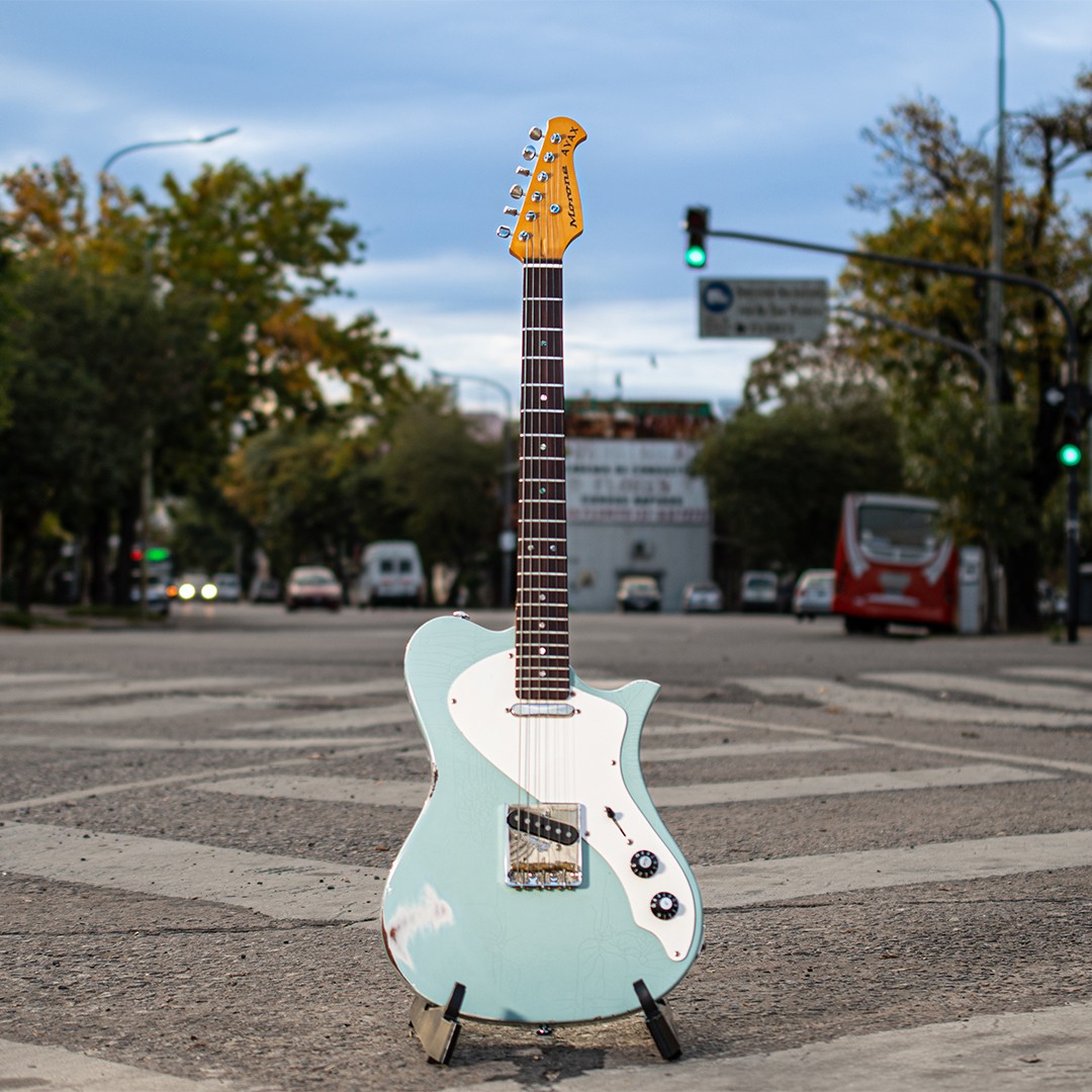 guitarra-ayax-std-5